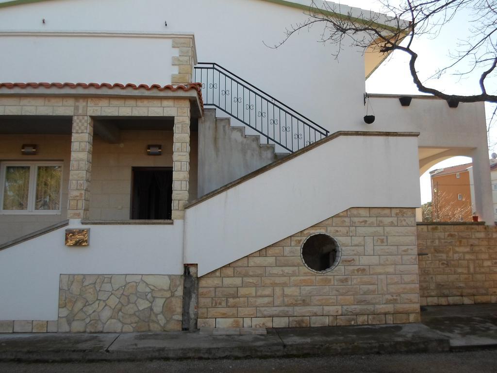Apartments Nana Biograd Na Moru Exterior foto